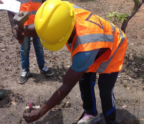 Implantation de points d’essais sur le site de construction de l’usine de fabrication de bouteilles de gaz de Blitta (Togo)